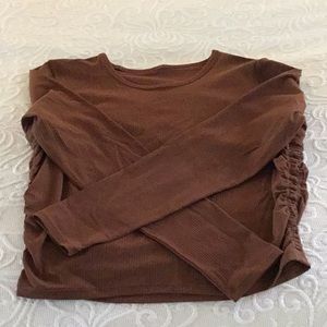 LULULEMON EBB TO STREET L/S TEE - SIZE 10